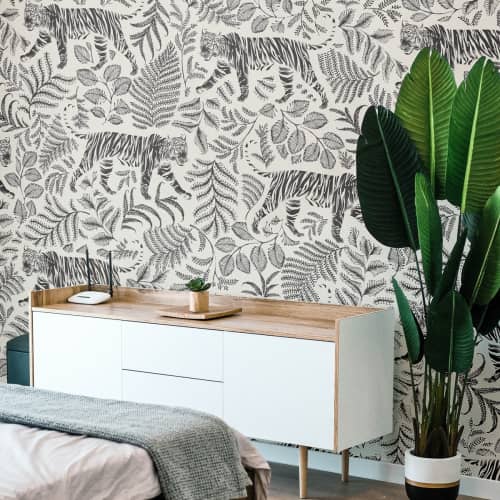 Mural WallColors Camouflaged Tiger White